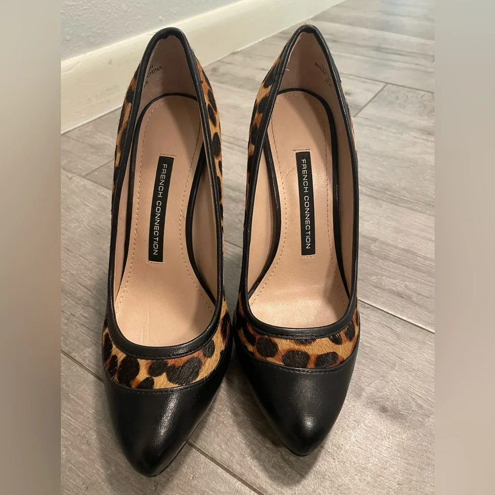 Heels - Picture 2 of 10